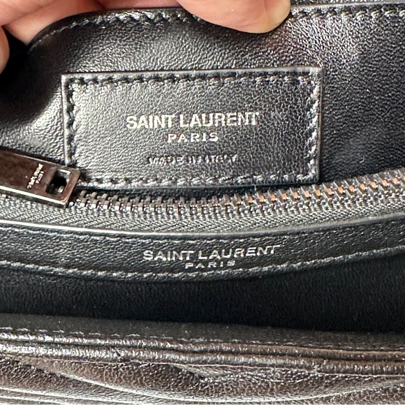 Yves Saint Laurent College Medium Matelasse Lambskin V-Flap Crossbody - Picture 12 of 14